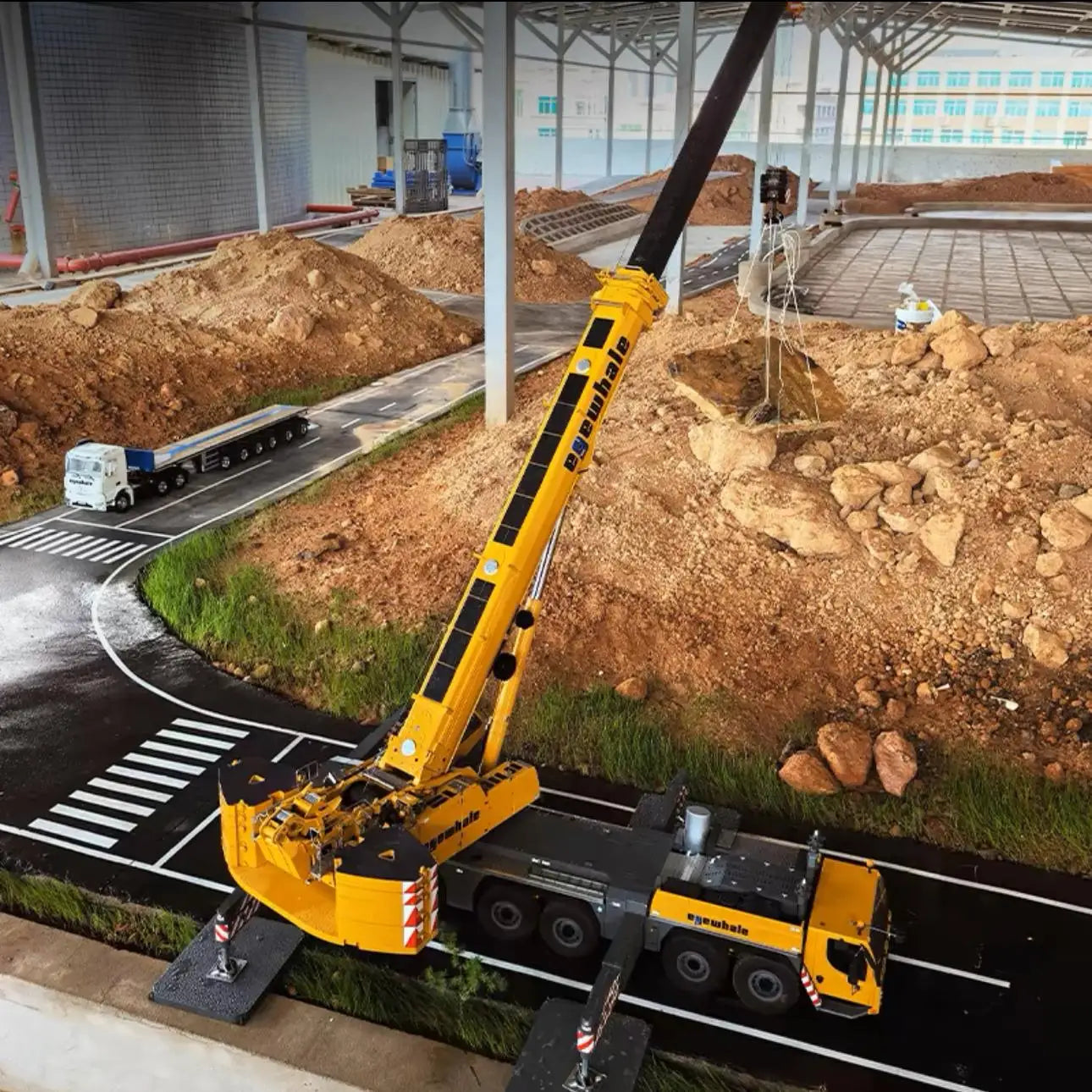 D1350 RC Hydraulic Crane Model 1/14 All-Terrain 6 Axle Crane RTR Giant Truck Mounted Crane Toys King of Hydraulic Toys